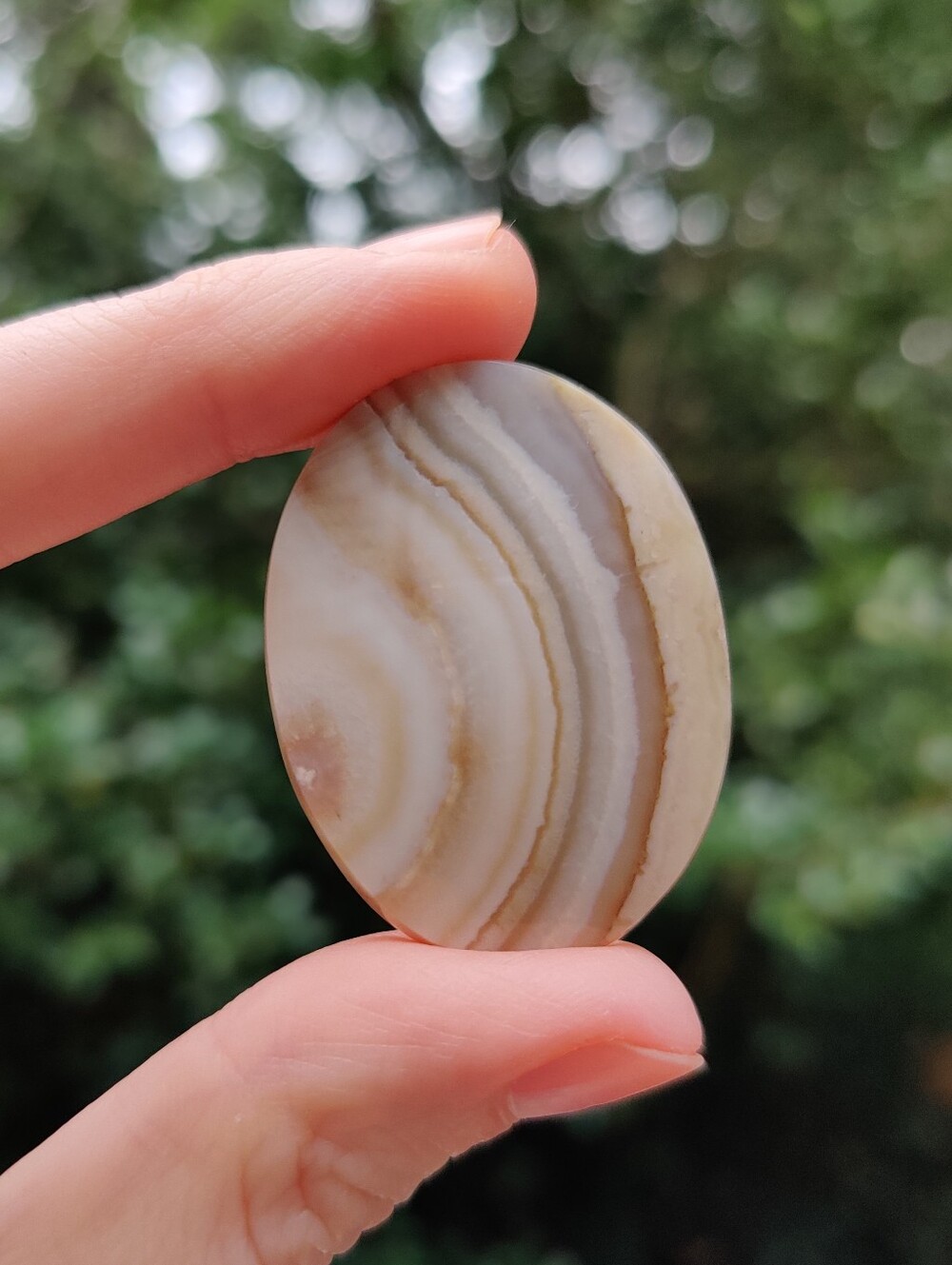 Flawless Polished Oval Banded Agate Cabochon - Cream & Beige 50 Carat